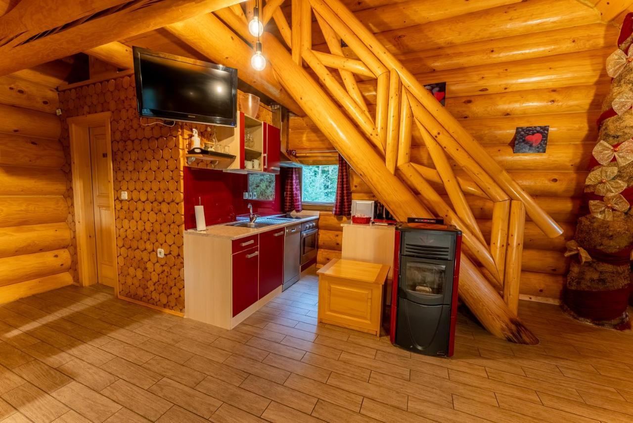 Korosec Apartments And Wellness Centre Мозирє Екстер'єр фото