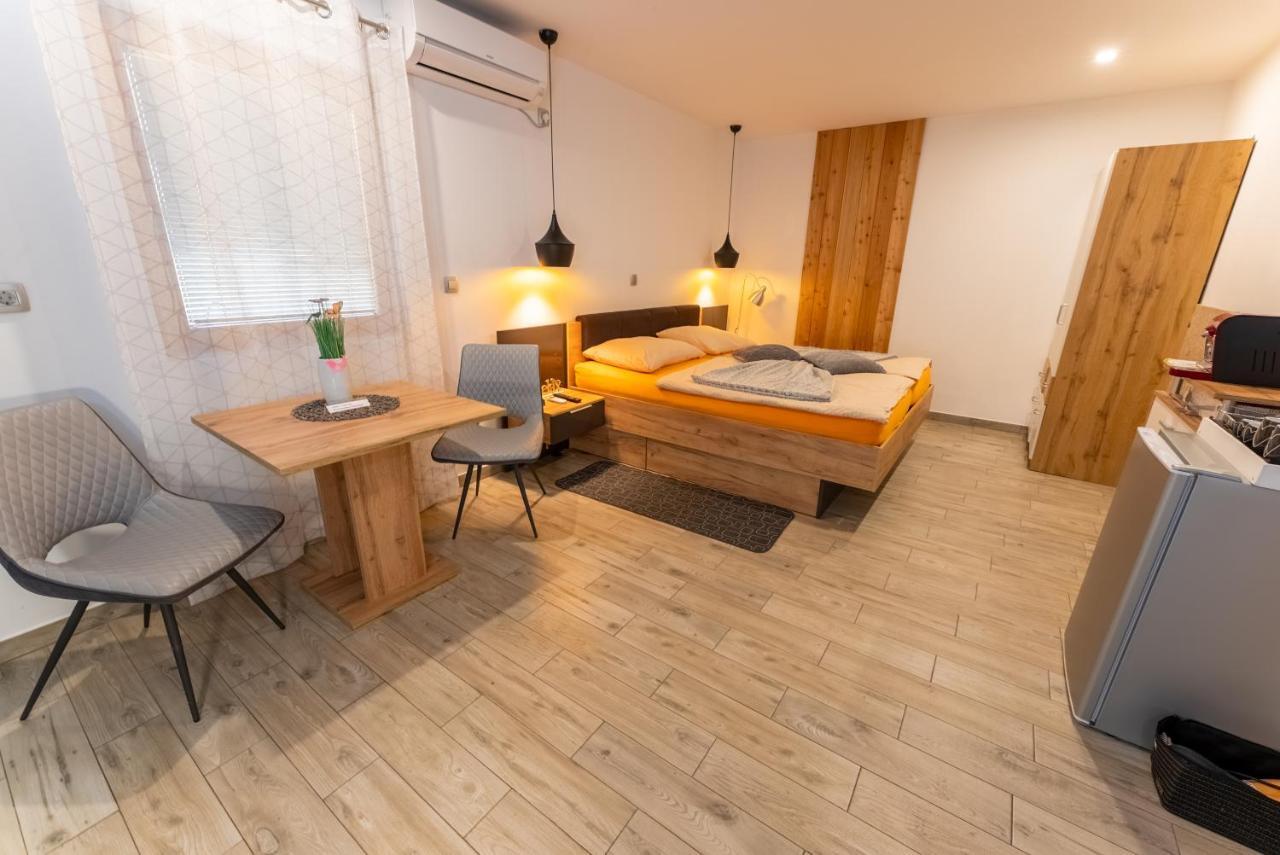 Korosec Apartments And Wellness Centre Мозирє Екстер'єр фото