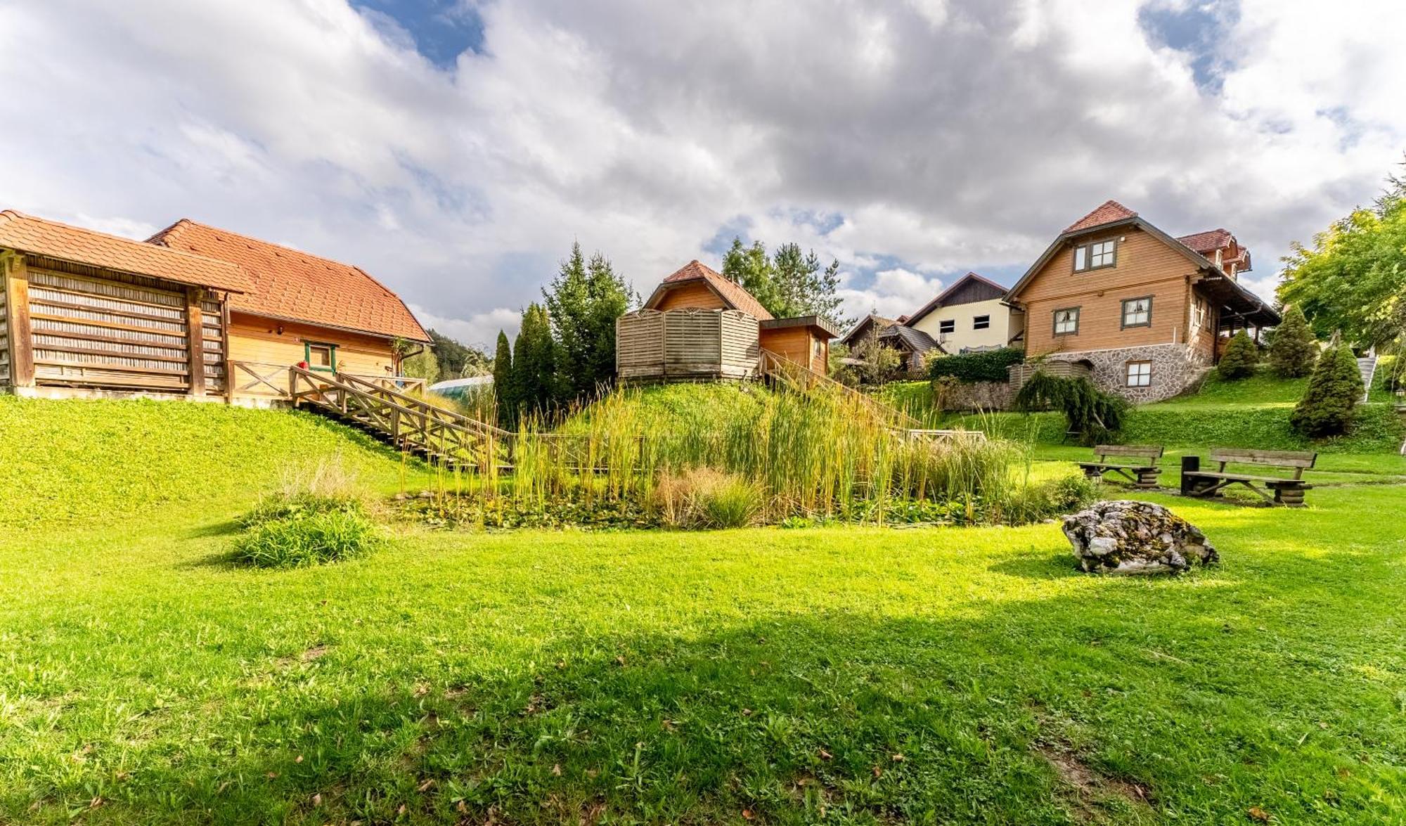 Korosec Apartments And Wellness Centre Мозирє Екстер'єр фото
