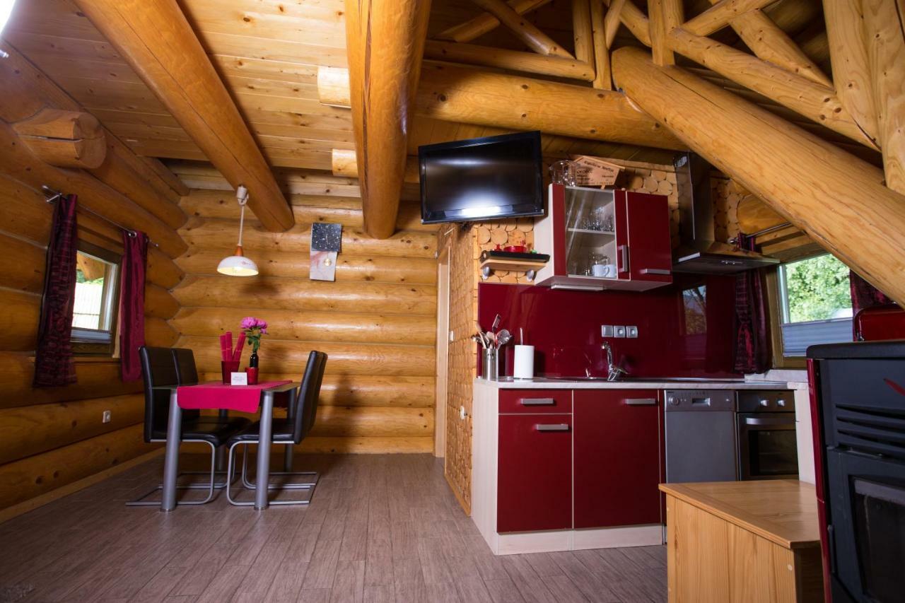 Korosec Apartments And Wellness Centre Мозирє Екстер'єр фото
